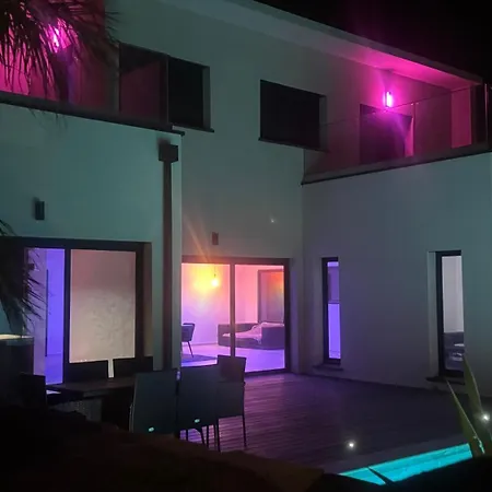 Luxueuse Halloween Villa